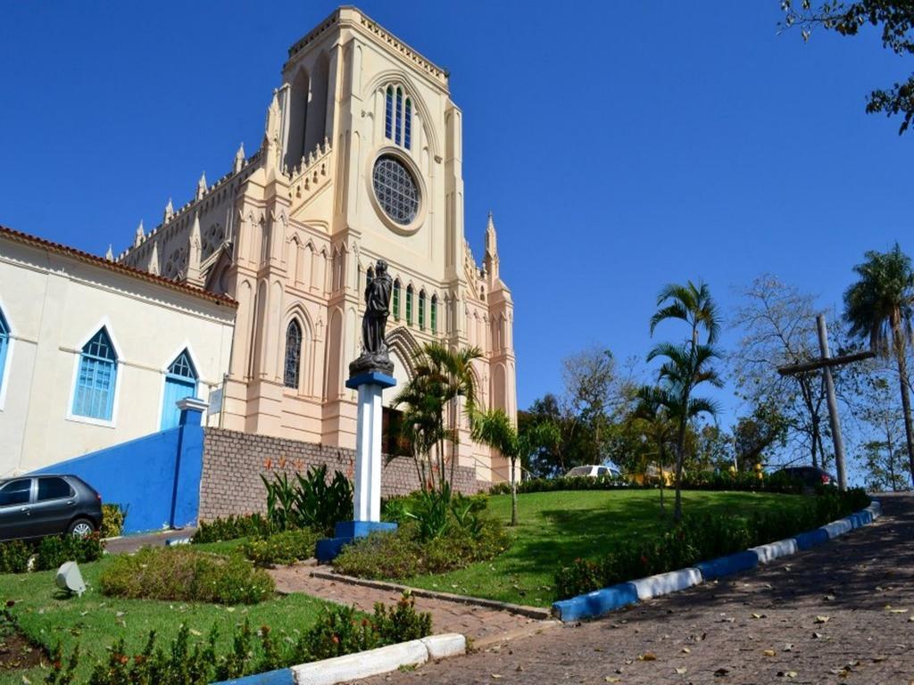 Hotel Pousada And Safari Cuiaba  Ngoại thất bức ảnh